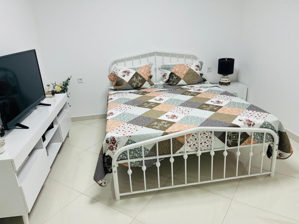 Techas City Center Luxurious Suites & Rooms Praia Exterior foto