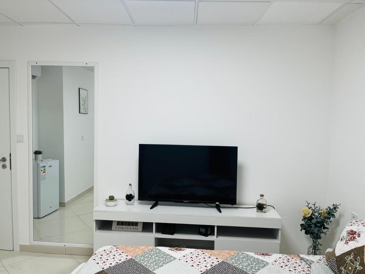 Techas City Center Luxurious Suites & Rooms Praia Exterior foto